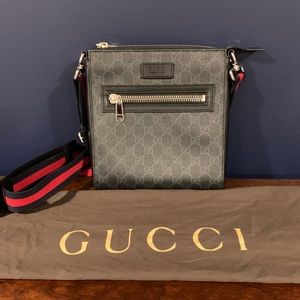 Gucci GG Black small messenger bag